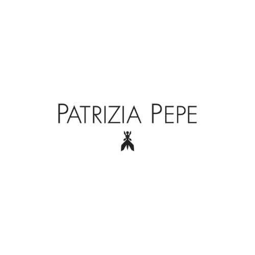 Designer: Patrizia Pepe